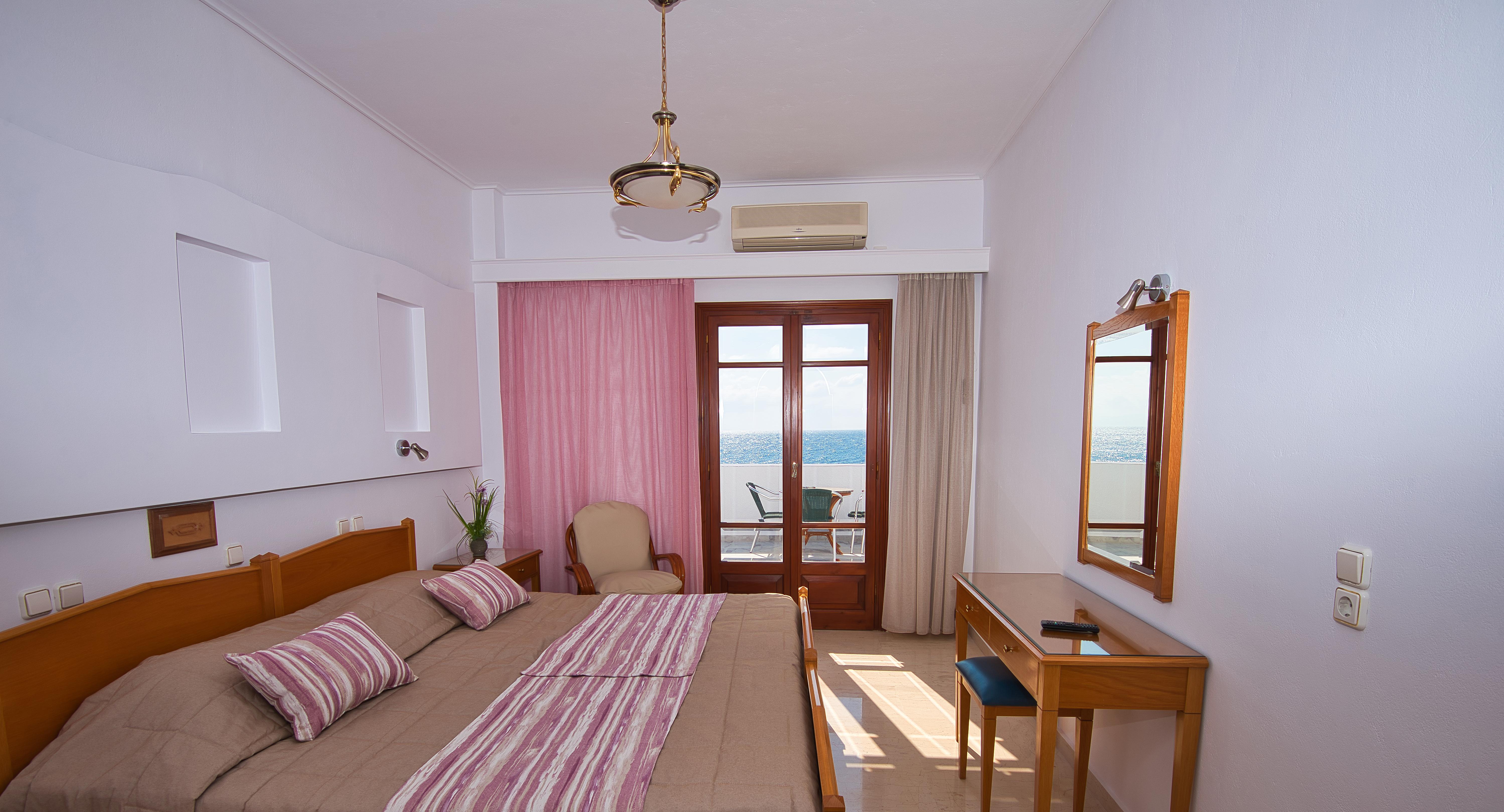 Irini'S Rooms Fteoura Kamári Exteriör bild