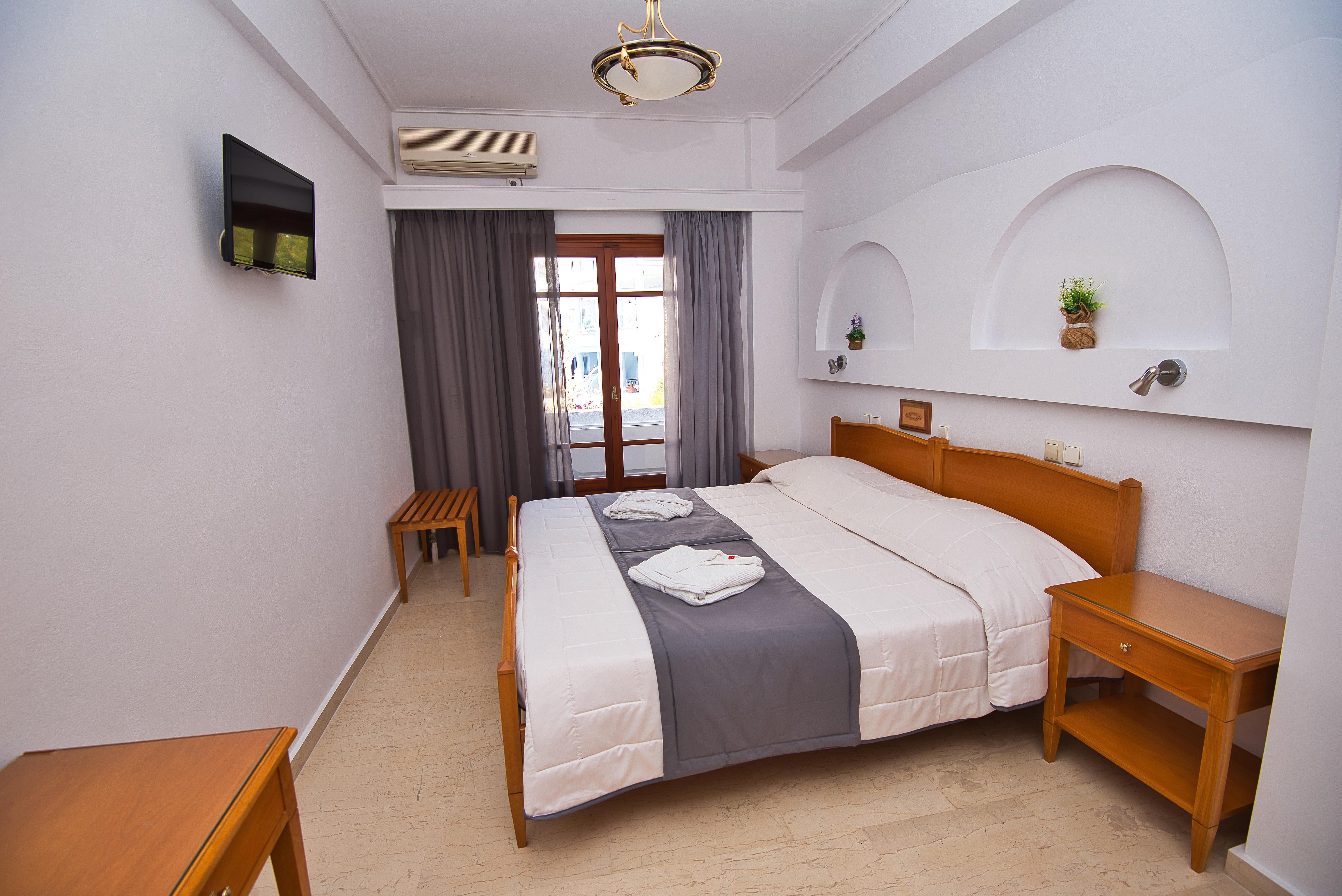 Irini'S Rooms Fteoura Kamári Exteriör bild